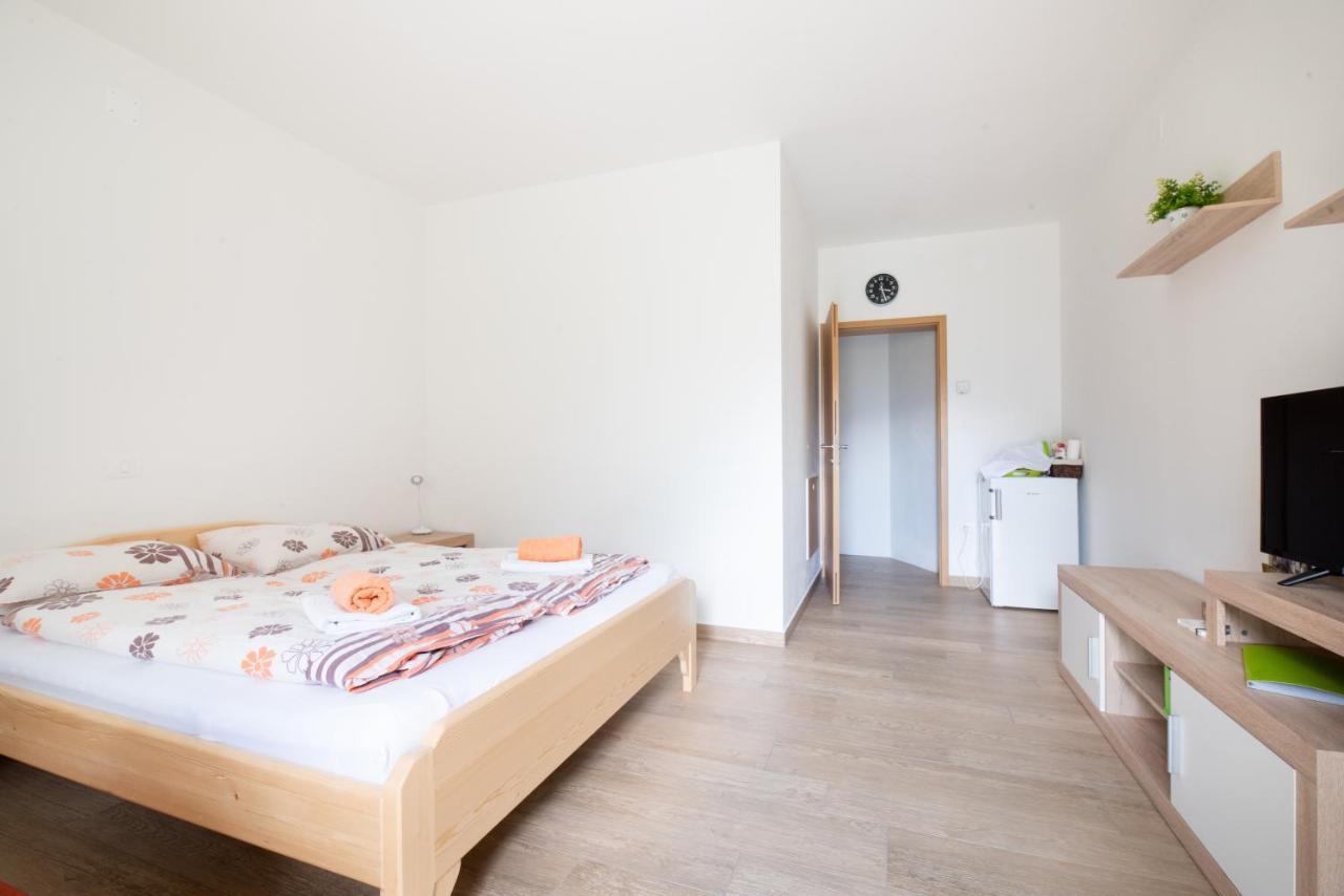 Appartement House Dormica à Trenta Extérieur photo