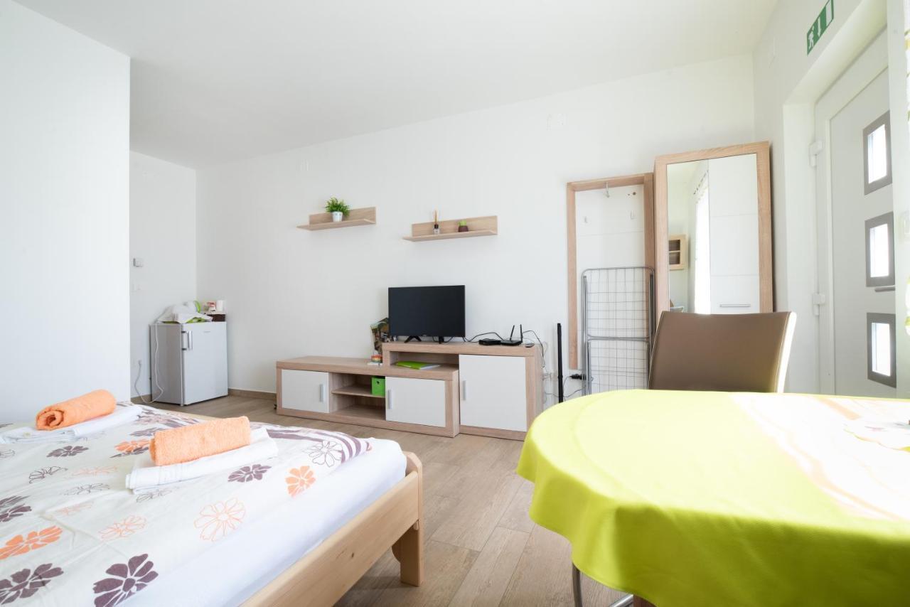 Appartement House Dormica à Trenta Extérieur photo