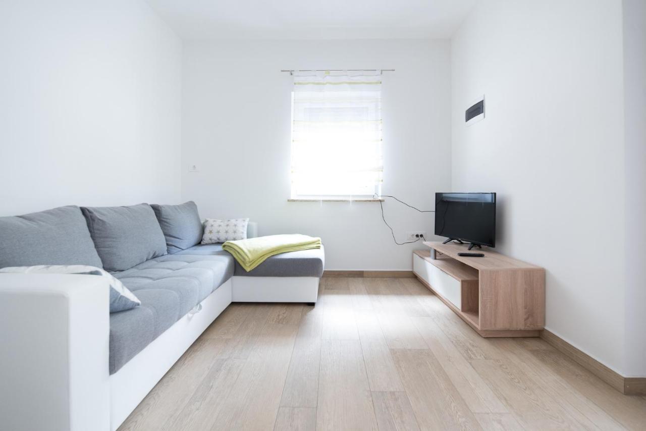 Appartement House Dormica à Trenta Extérieur photo