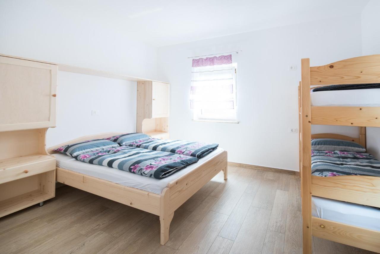 Appartement House Dormica à Trenta Extérieur photo